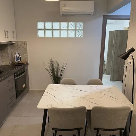 Gray Garden Apartements Saloniki